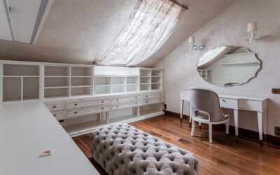 Jak wybrać toaletkę do makijażu?